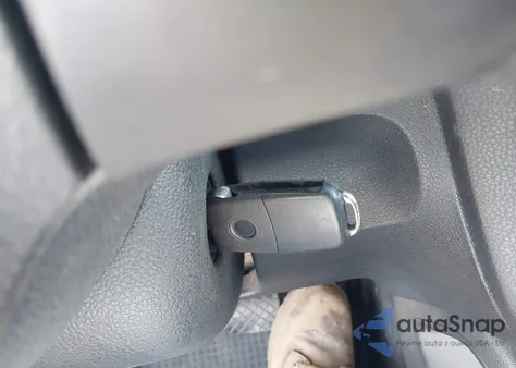 2010 Volkswagen Jetta Limited Edition from USA, damaged, VIN 3VWRX7AJXAM129958